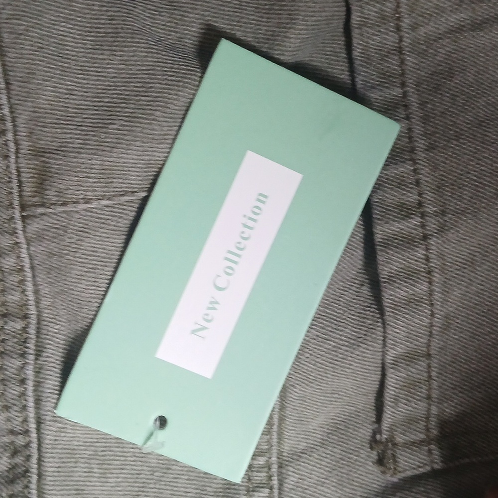 Light Olive Green Overalls Size Large - Picture 11 of 16